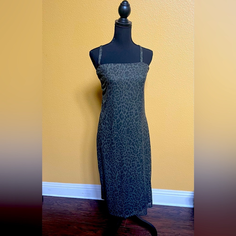 Express Midi Dress